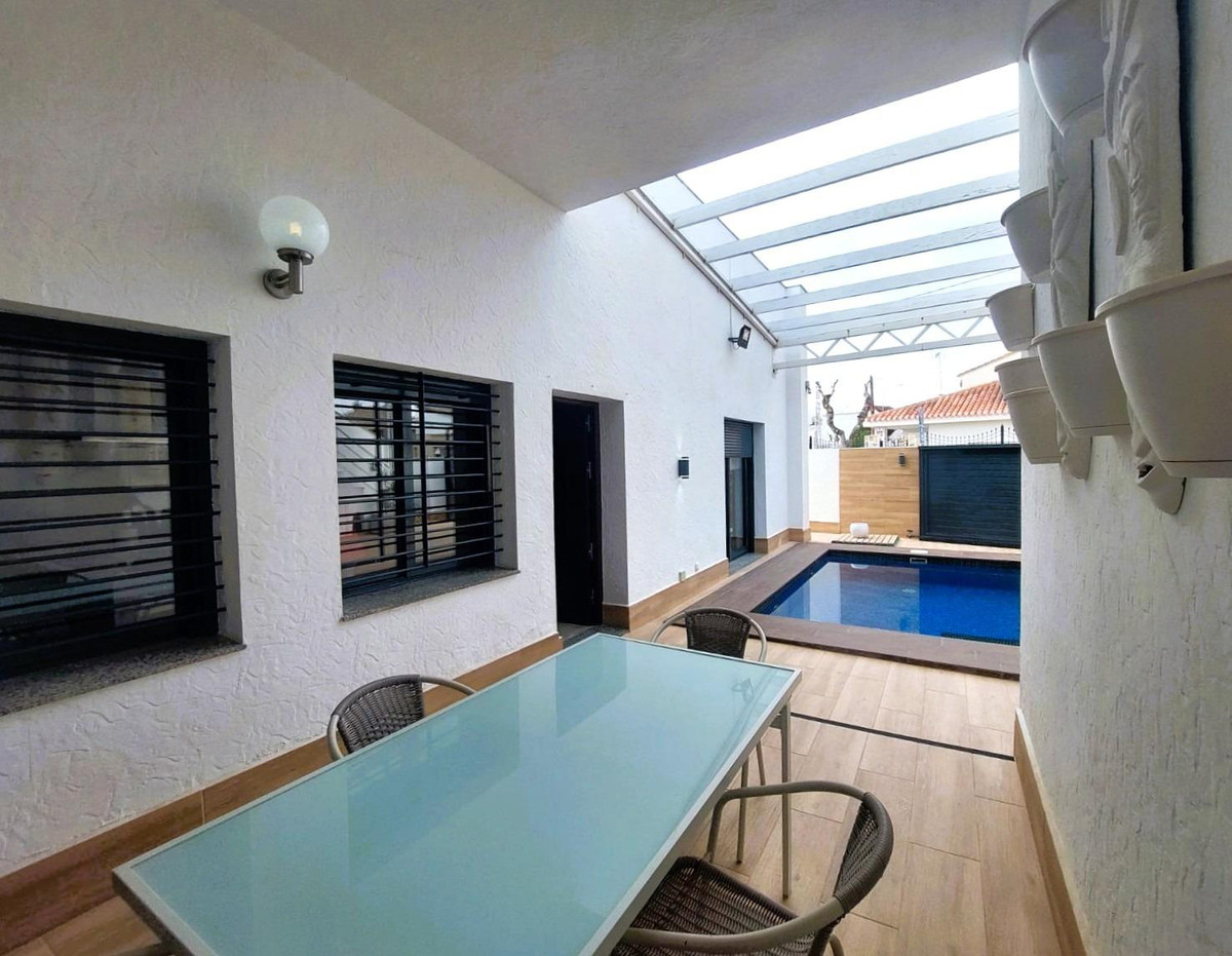 Huis te koop in Torre de la Horadada | 3 slaapkamers H5253616