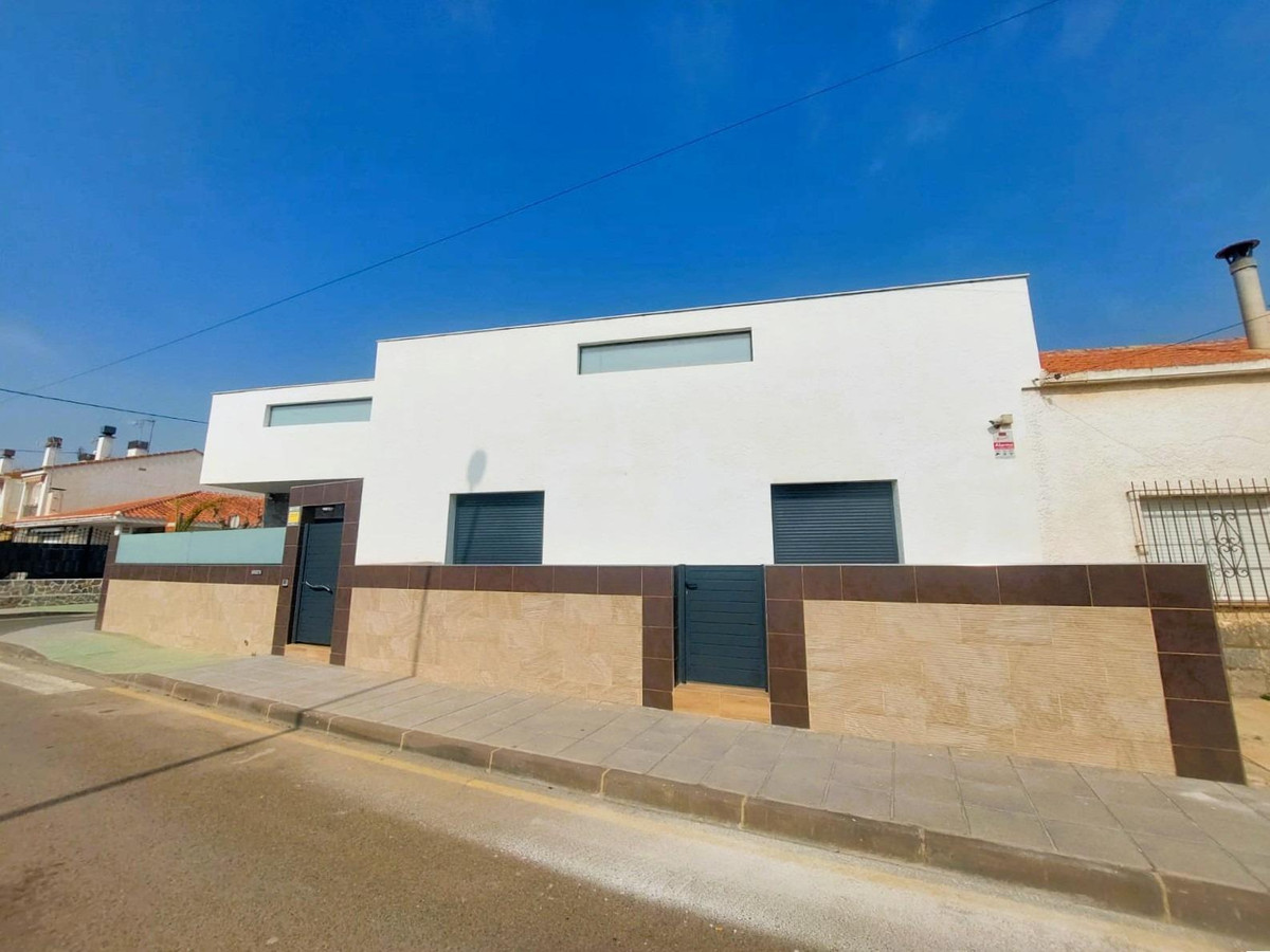 Huis te koop in Torre de la Horadada | 3 slaapkamers H5253616