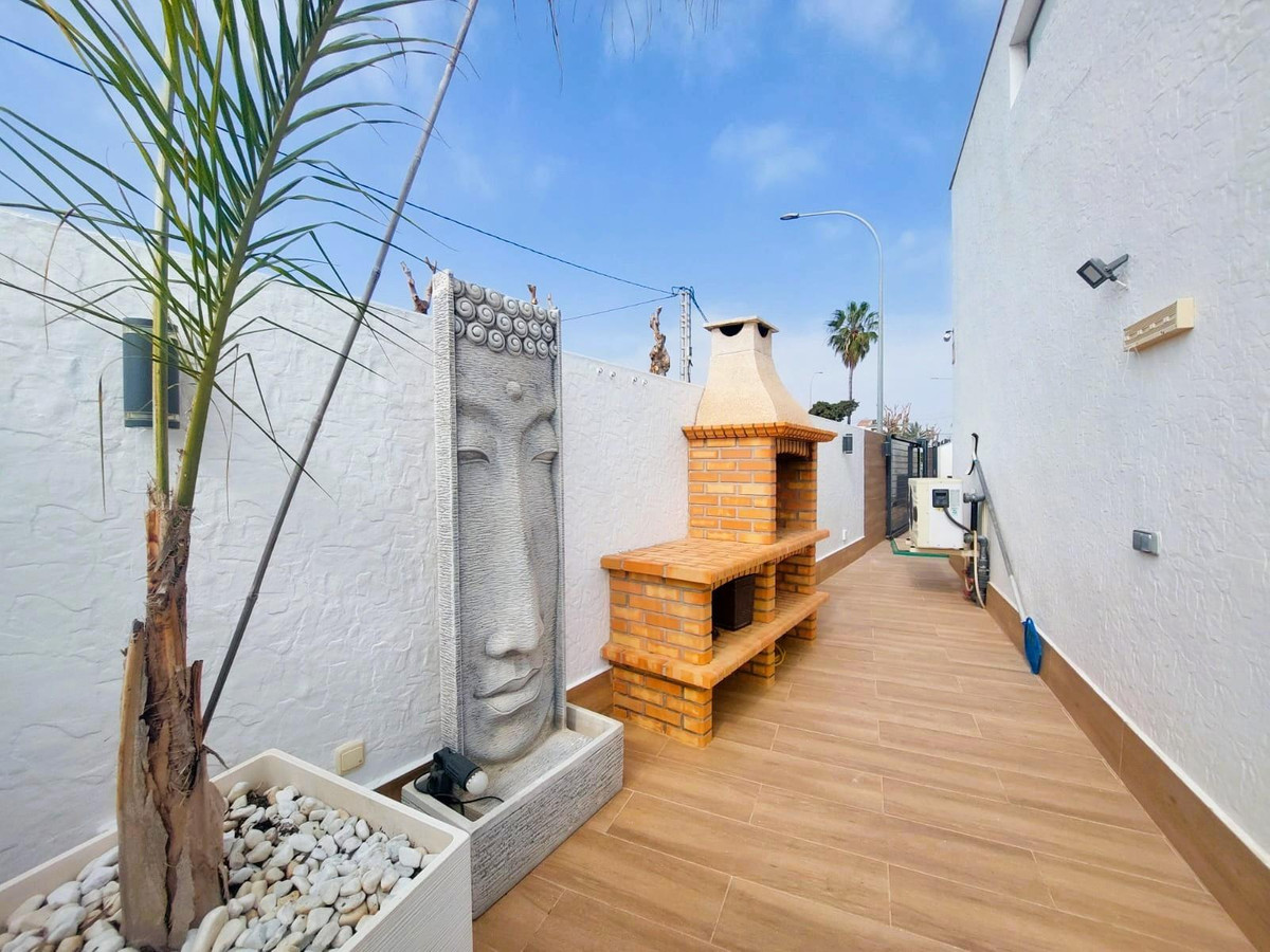 Huis te koop in Torre de la Horadada | 3 slaapkamers H5253616