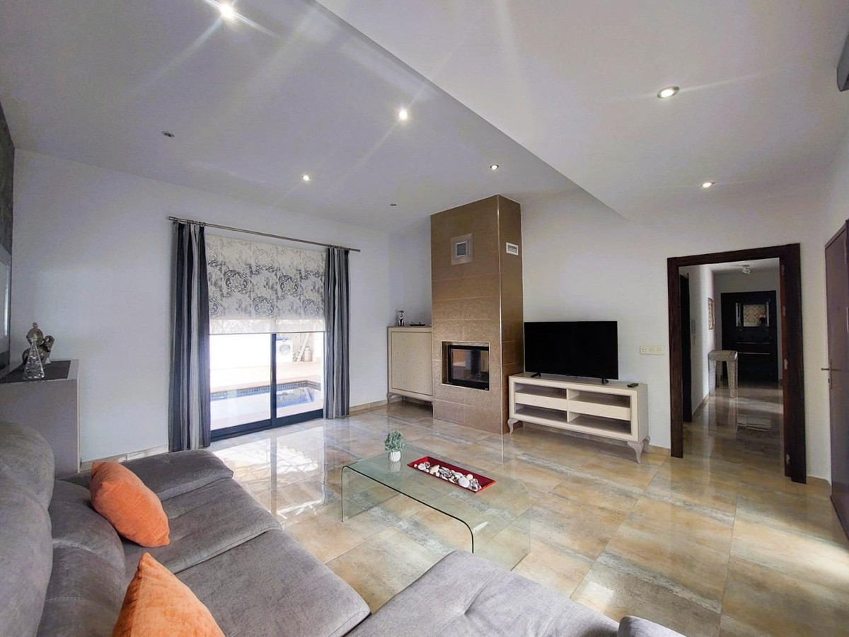 Huis te koop in Torre de la Horadada | 3 slaapkamers H5253616