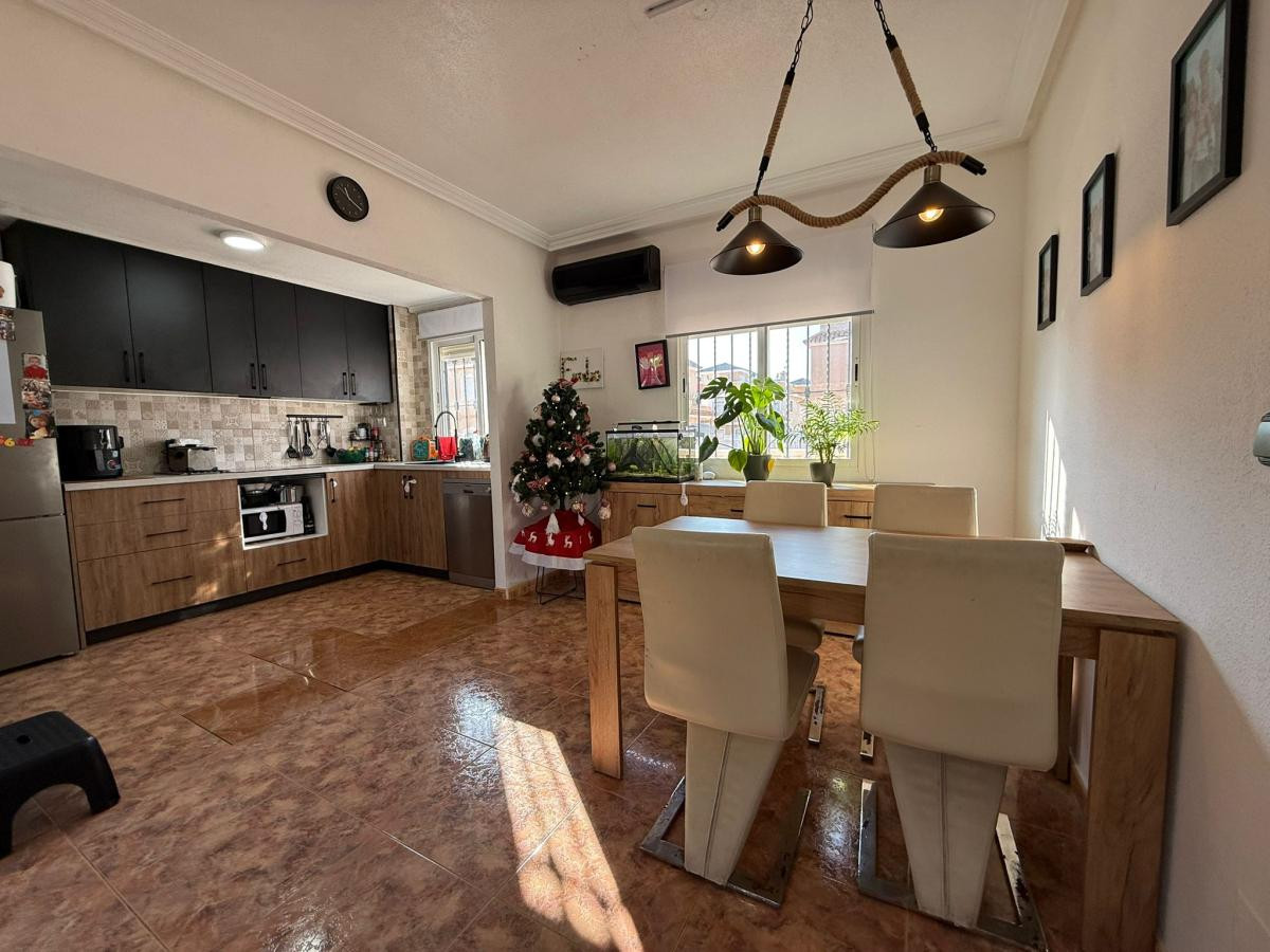 Huis te koop in Torre de la Horadada | 2 slaapkamers H5257264