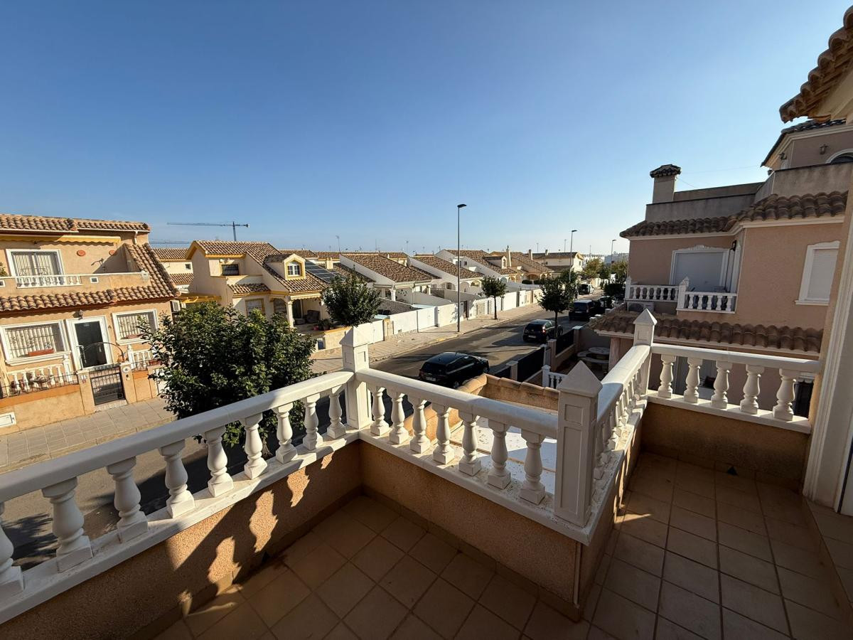 Huis te koop in Torre de la Horadada | 2 slaapkamers H5257264