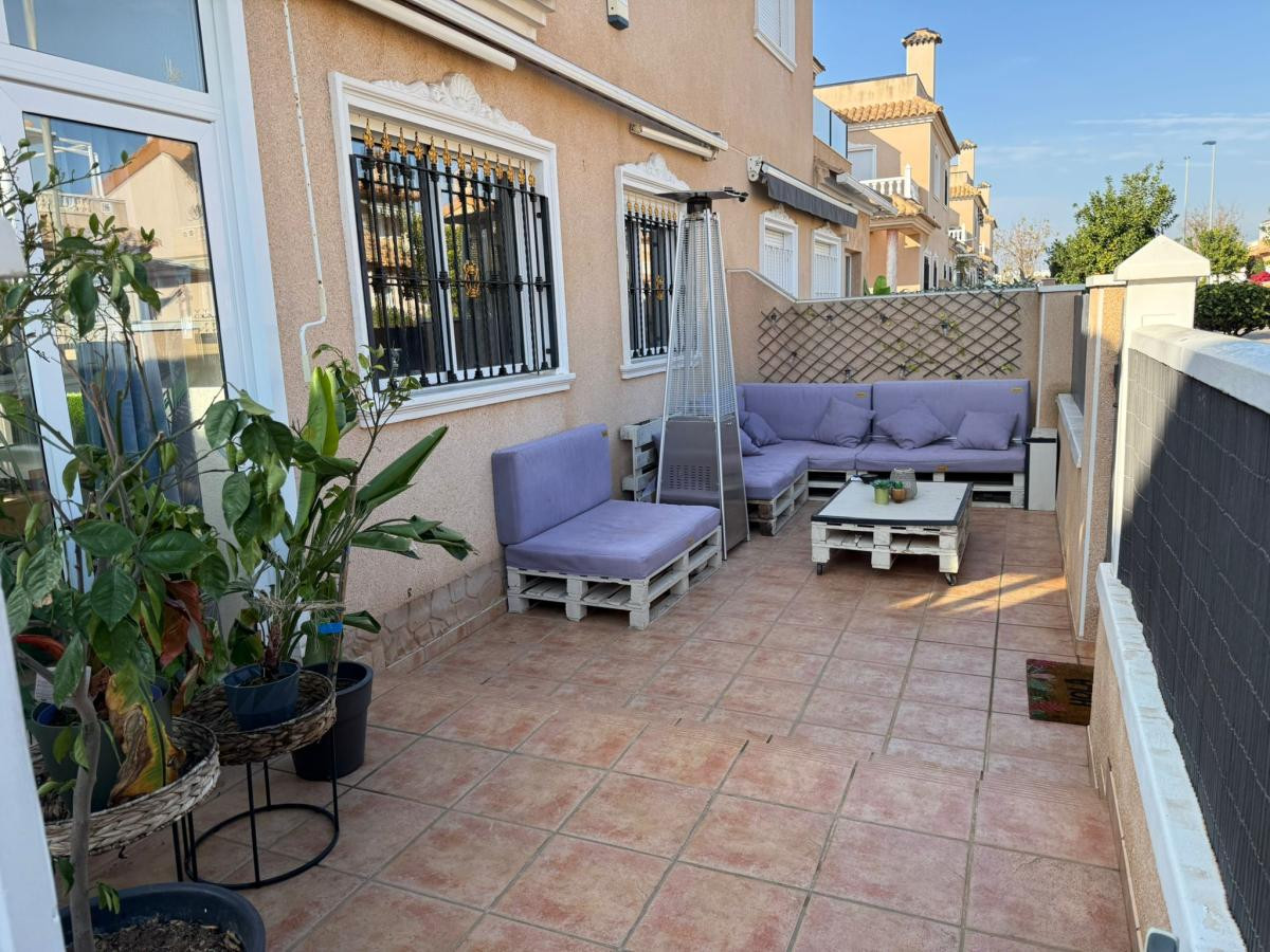 Huis te koop in Torre de la Horadada | 2 slaapkamers H5257264