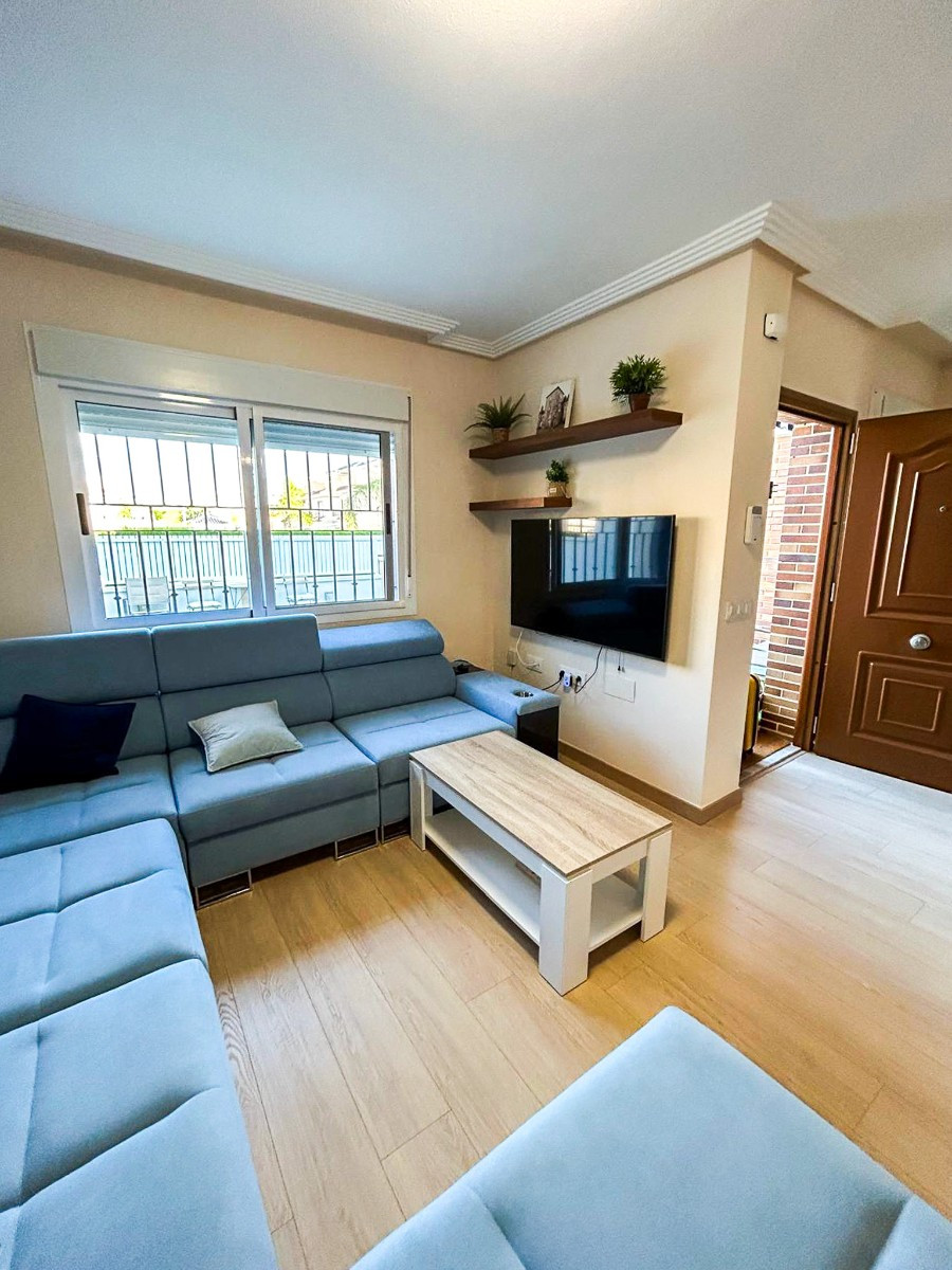 Huis te koop in Torre de la Horadada | 3 slaapkamers H5288293