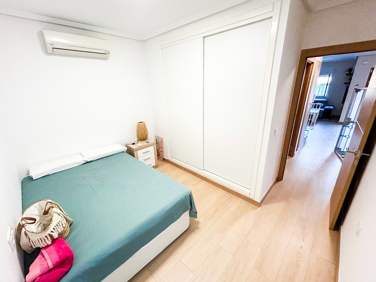 Huis te koop in Torre de la Horadada | 3 slaapkamers H5288293