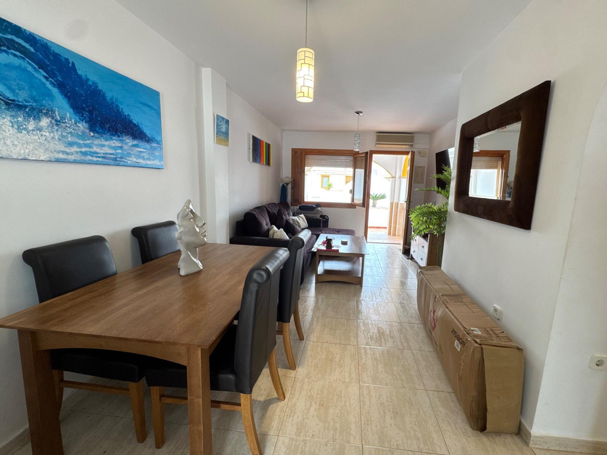 Huis te koop in Torre de la Horadada | 3 slaapkamers H5296585