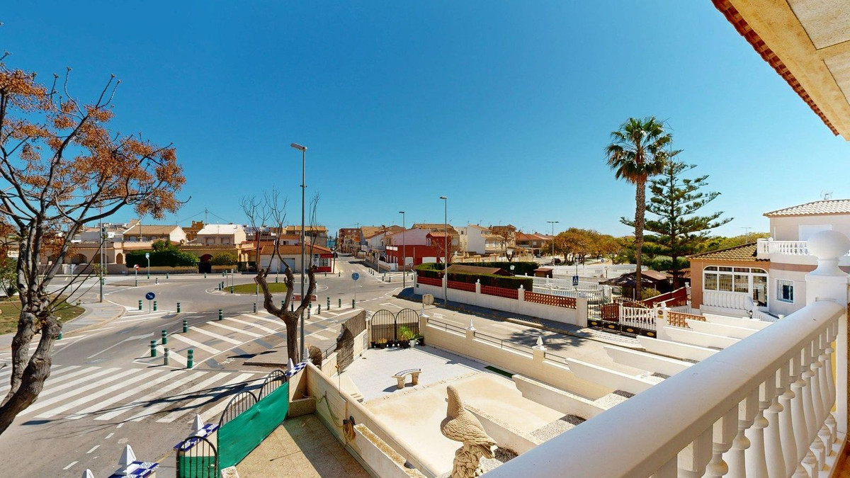 Property main view 44