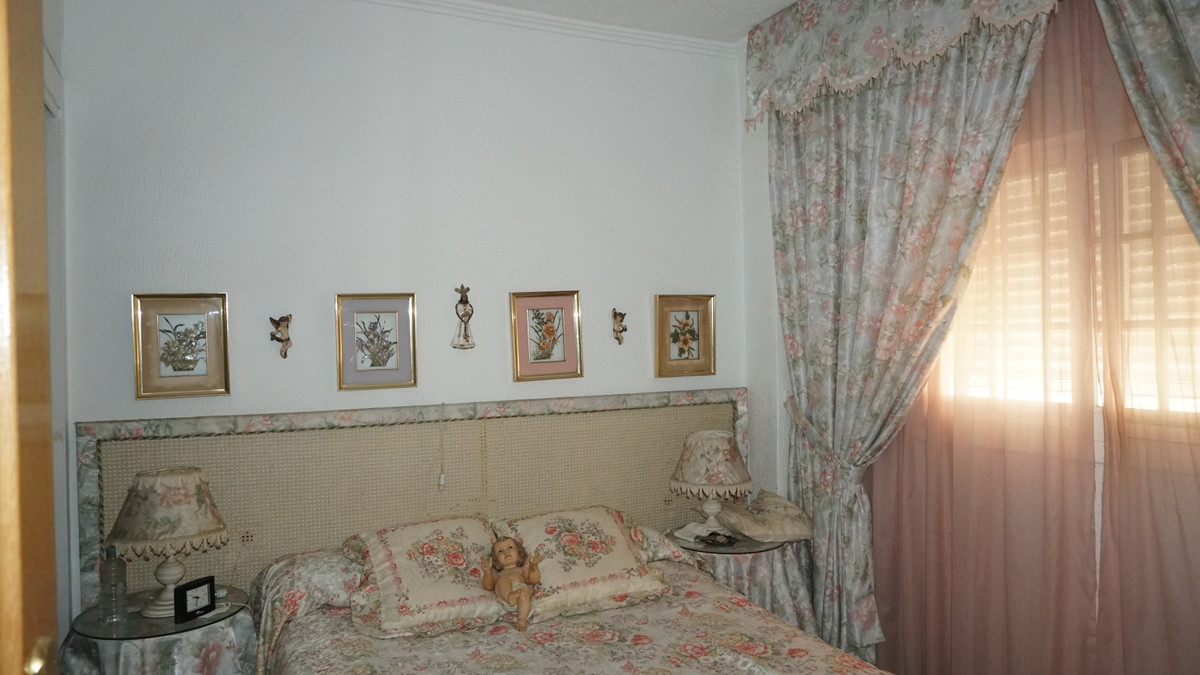 Semi-Vrijstaande Villa in Torre del Mar-35
