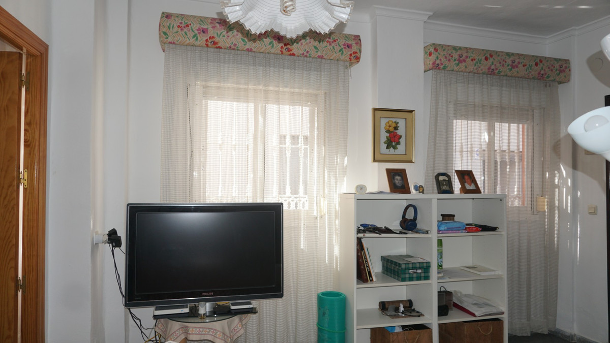 Semi-Vrijstaande Villa in Torre del Mar-4