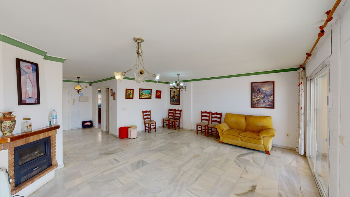Huis te koop in Torre del Mar | 4 slaapkamers H4325527
