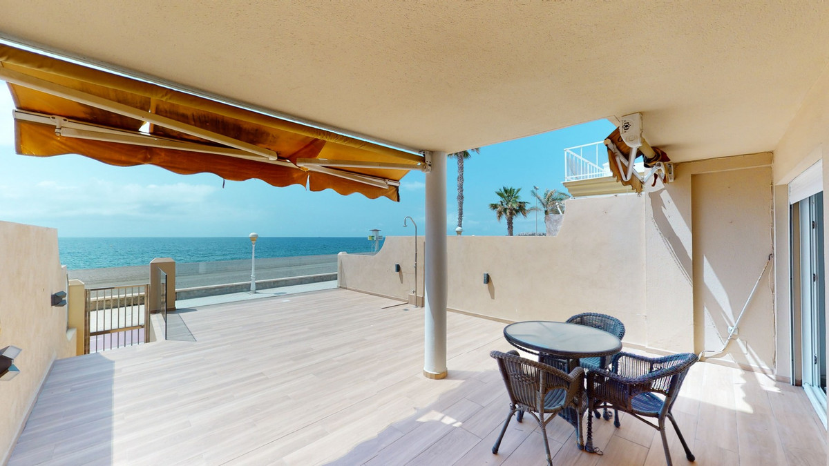 Huis te koop in Torre del Mar | 4 slaapkamers H4325527