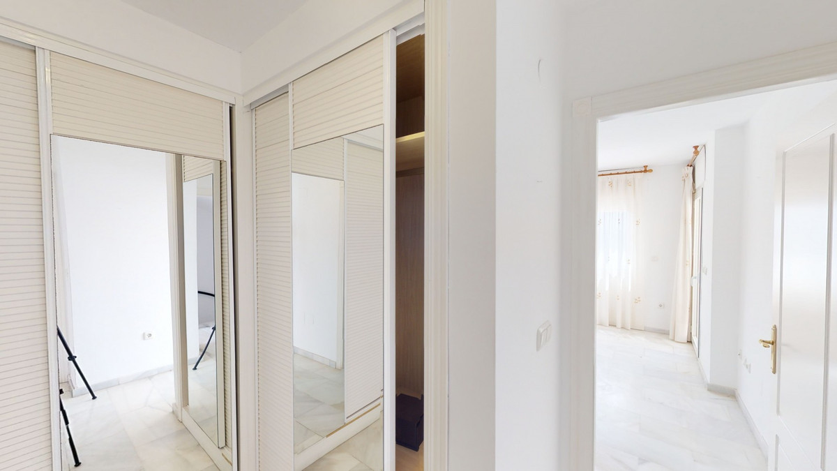 Huis te koop in Torre del Mar | 4 slaapkamers H4325527