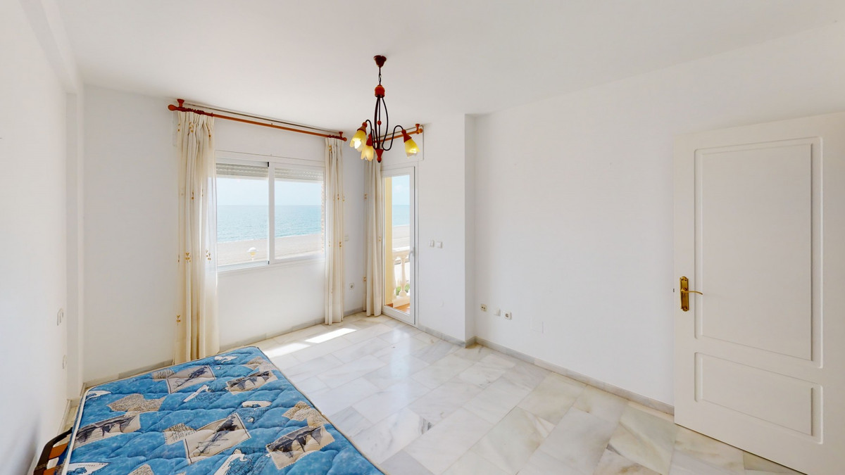 Huis te koop in Torre del Mar | 4 slaapkamers H4325527