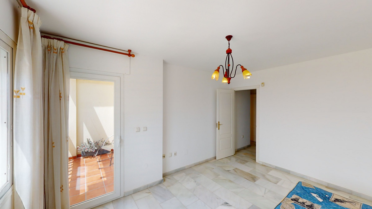 Huis te koop in Torre del Mar | 4 slaapkamers H4325527