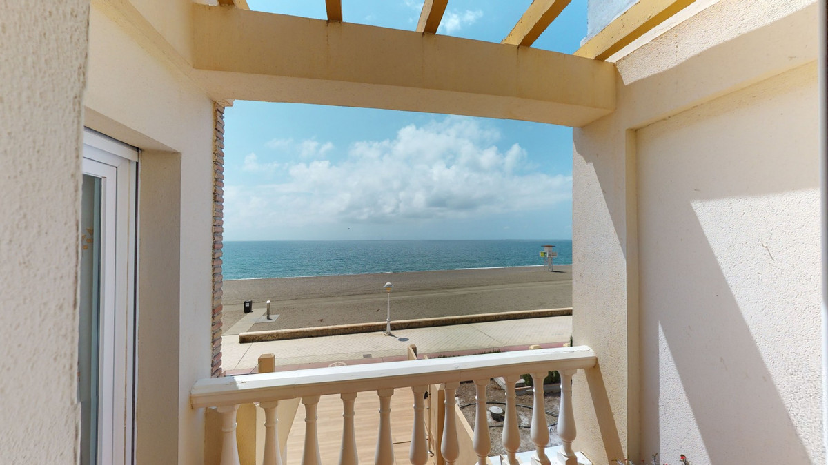 Huis te koop in Torre del Mar | 4 slaapkamers H4325527