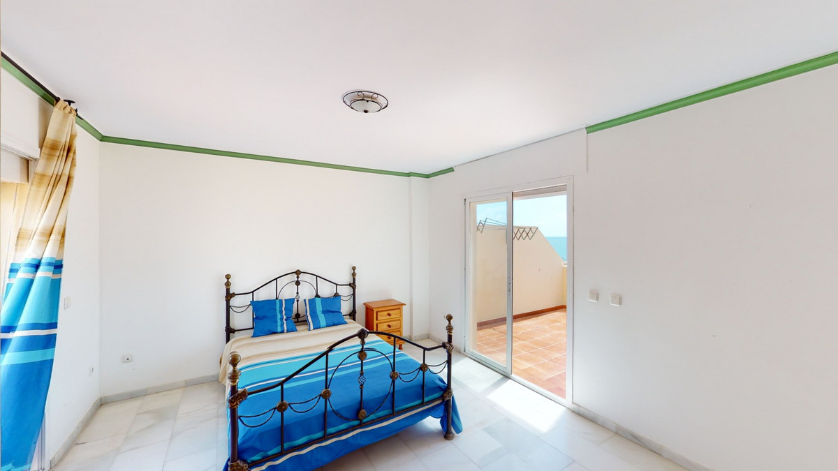 Huis te koop in Torre del Mar | 4 slaapkamers H4325527