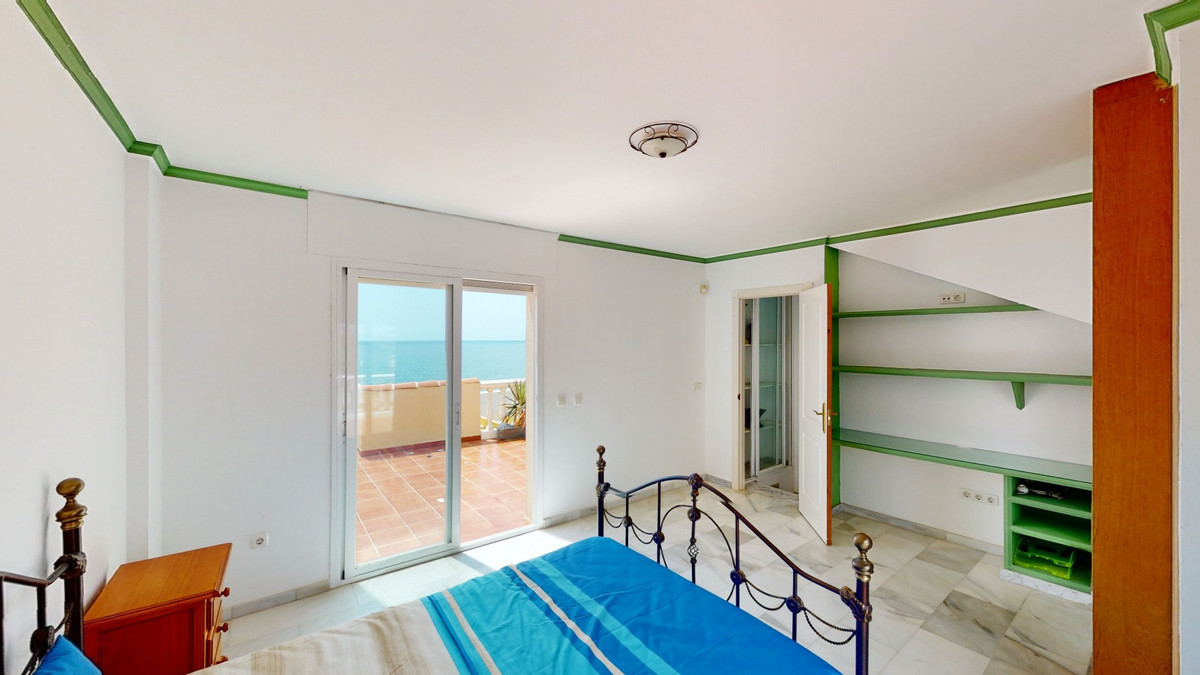 Huis te koop in Torre del Mar | 4 slaapkamers H4325527