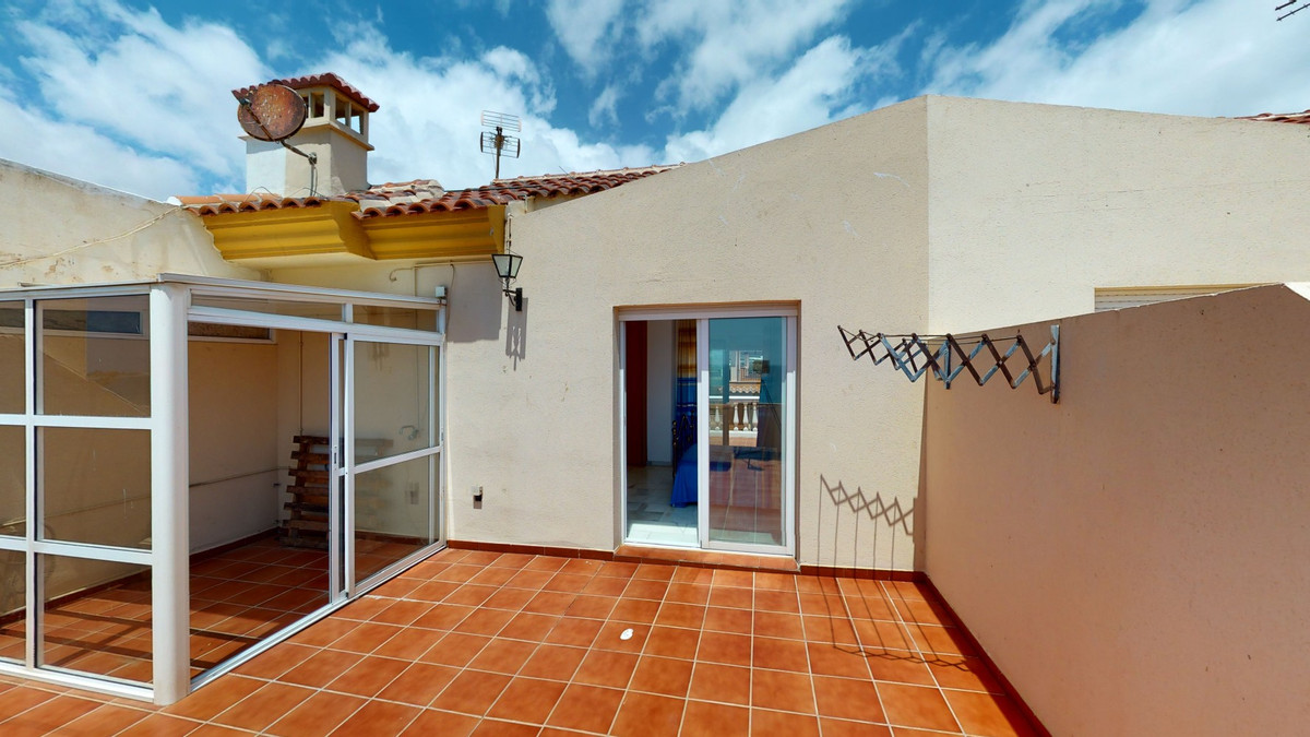 Huis te koop in Torre del Mar | 4 slaapkamers H4325527