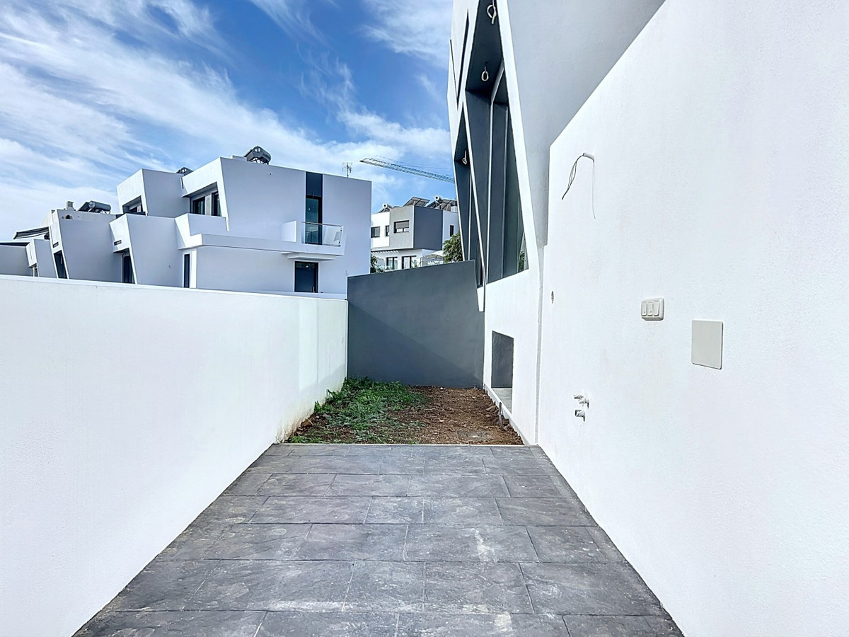 Property main view 43