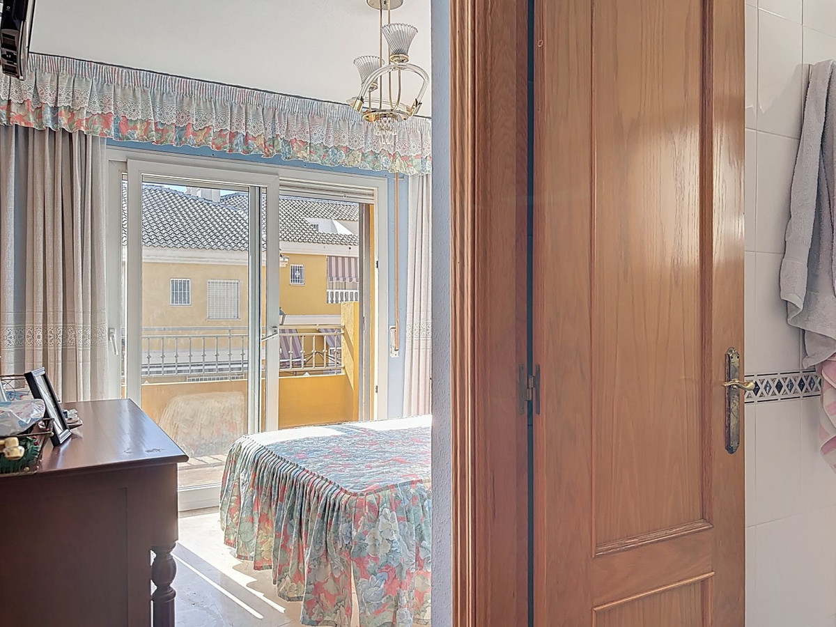Semi-Vrijstaande Villa in Torre del Mar-27