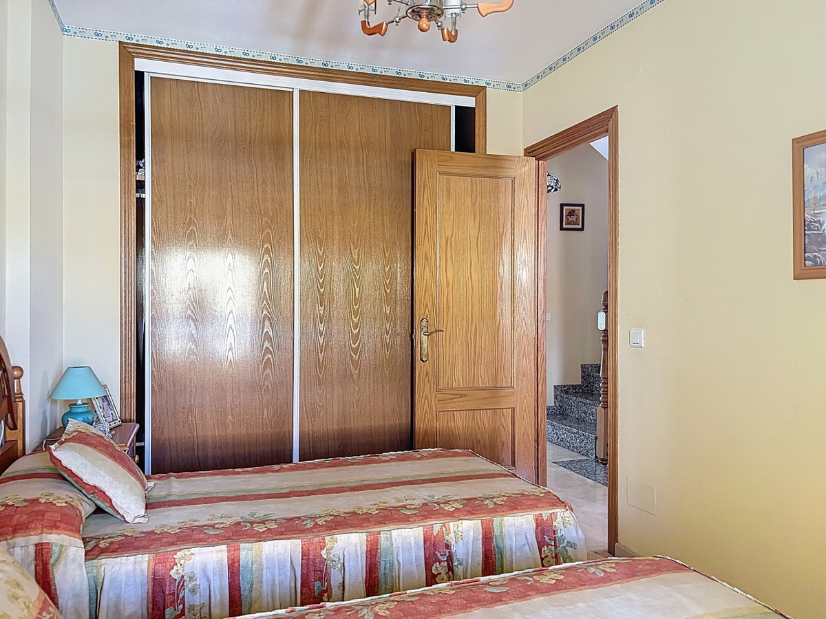 Semi-Vrijstaande Villa in Torre del Mar-41