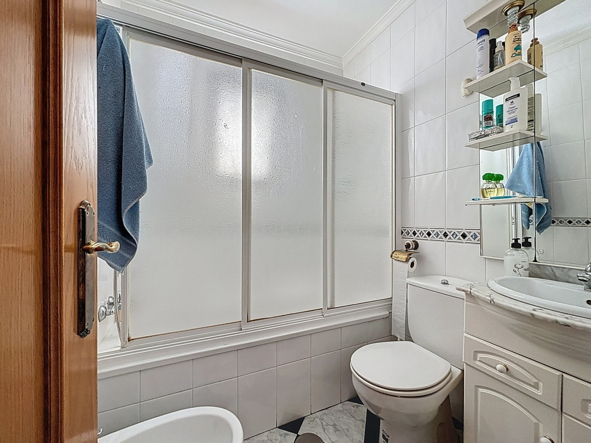 Semi-Vrijstaande Villa in Torre del Mar-45
