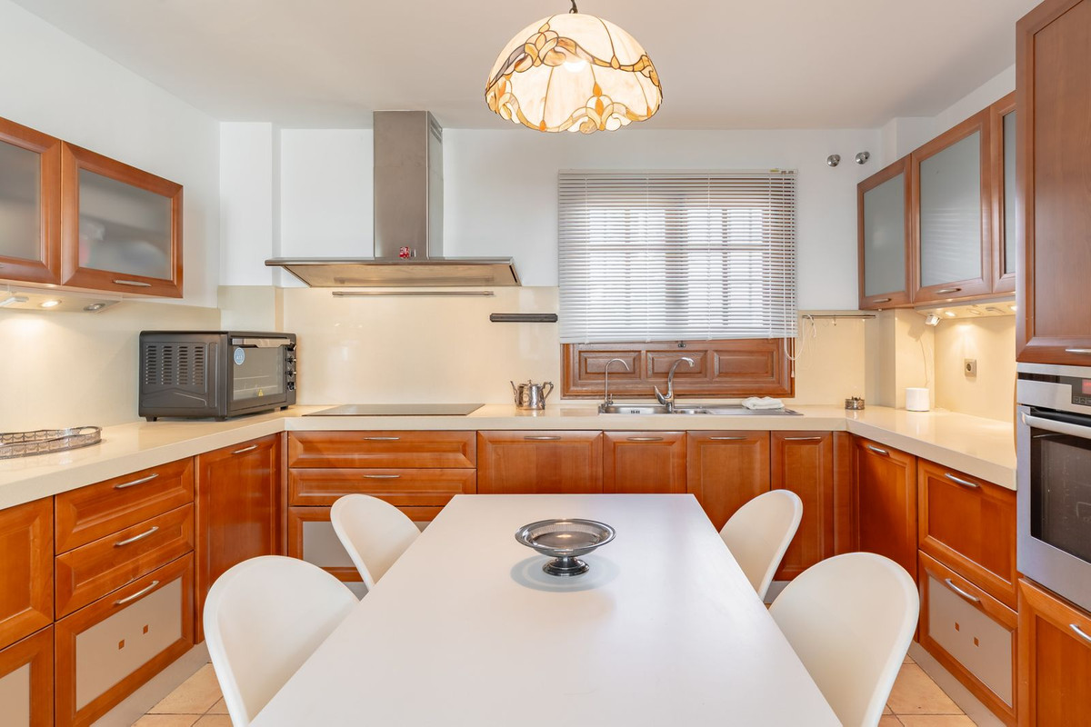 Huis te koop in Torre del Mar | 9 slaapkamers H5115445