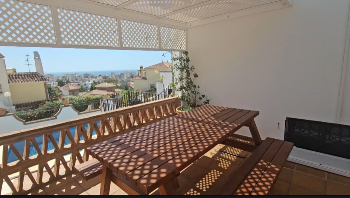 Huis te koop in Torre del Mar | 9 slaapkamers H5115445