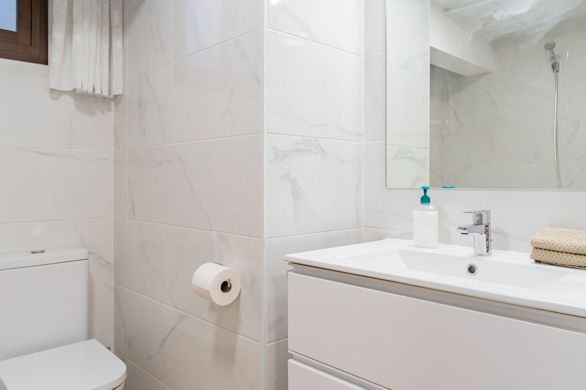 Huis te koop in Torre del Mar | 9 slaapkamers H5115445