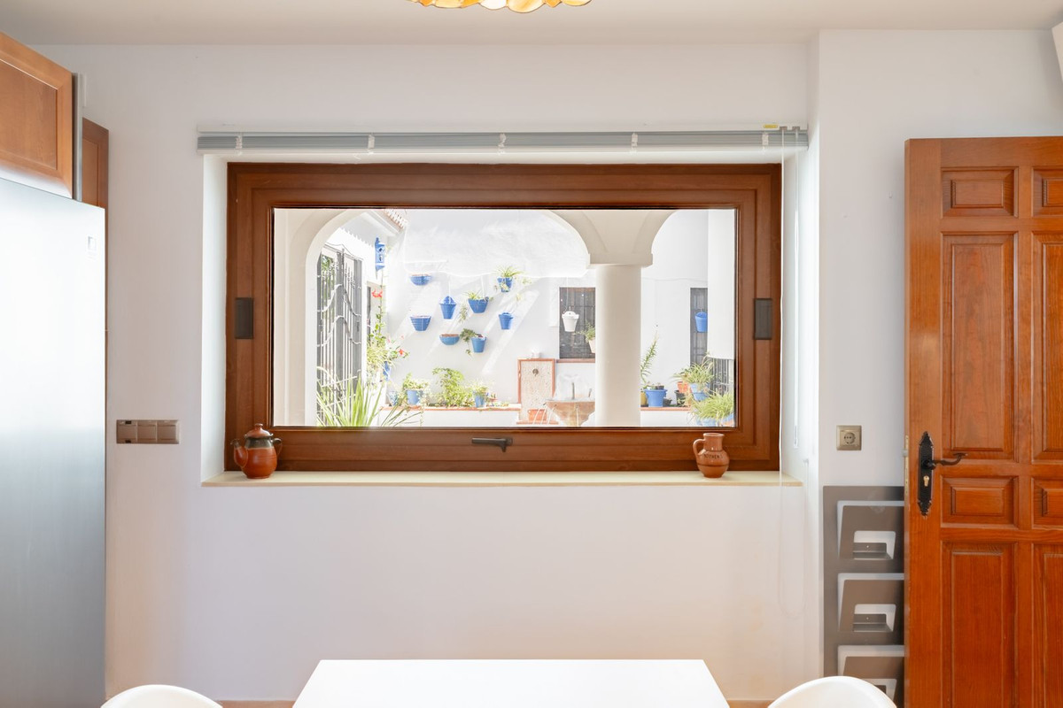 Huis te koop in Torre del Mar | 9 slaapkamers H5115445