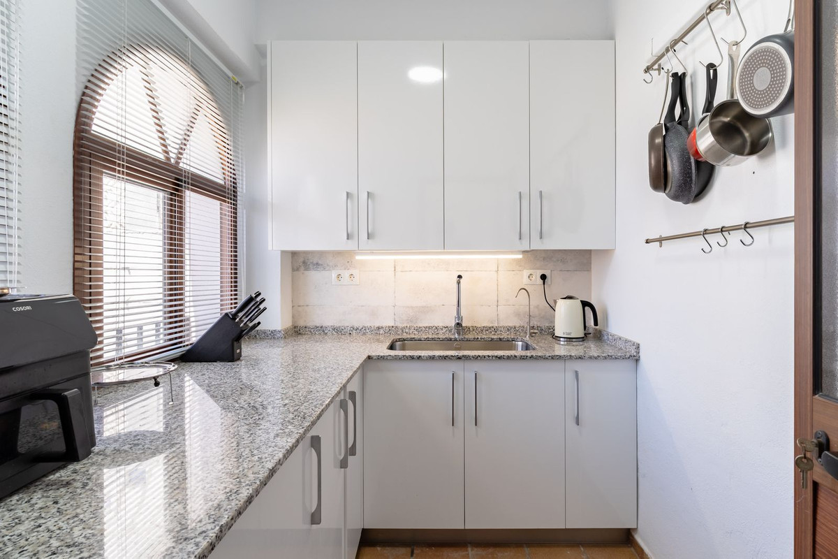 Huis te koop in Torre del Mar | 9 slaapkamers H5115445