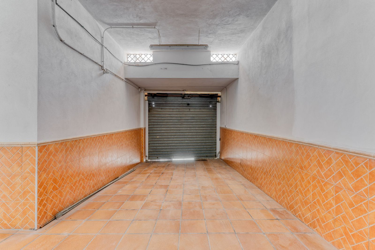 Huis te koop in Torre del Mar | 9 slaapkamers H5115445