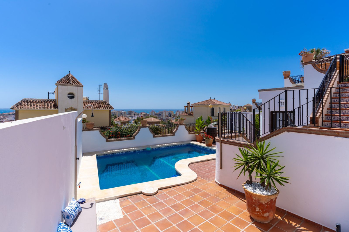 Huis te koop in Torre del Mar | 9 slaapkamers H5115445