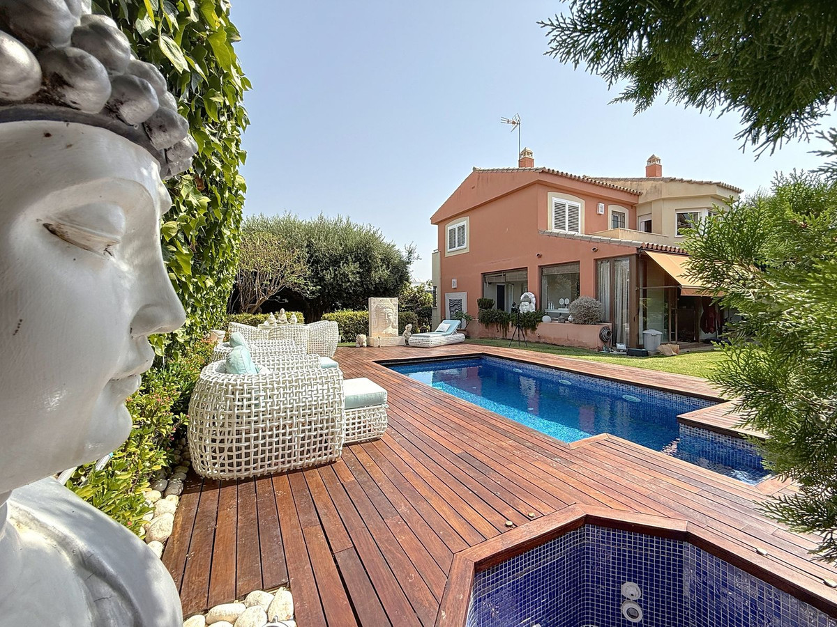 Huis te koop in Torre del Mar | 4 slaapkamers H5138023