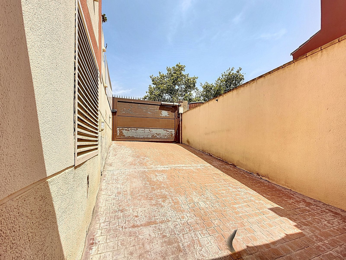 Huis te koop in Torre del Mar | 4 slaapkamers H5138023
