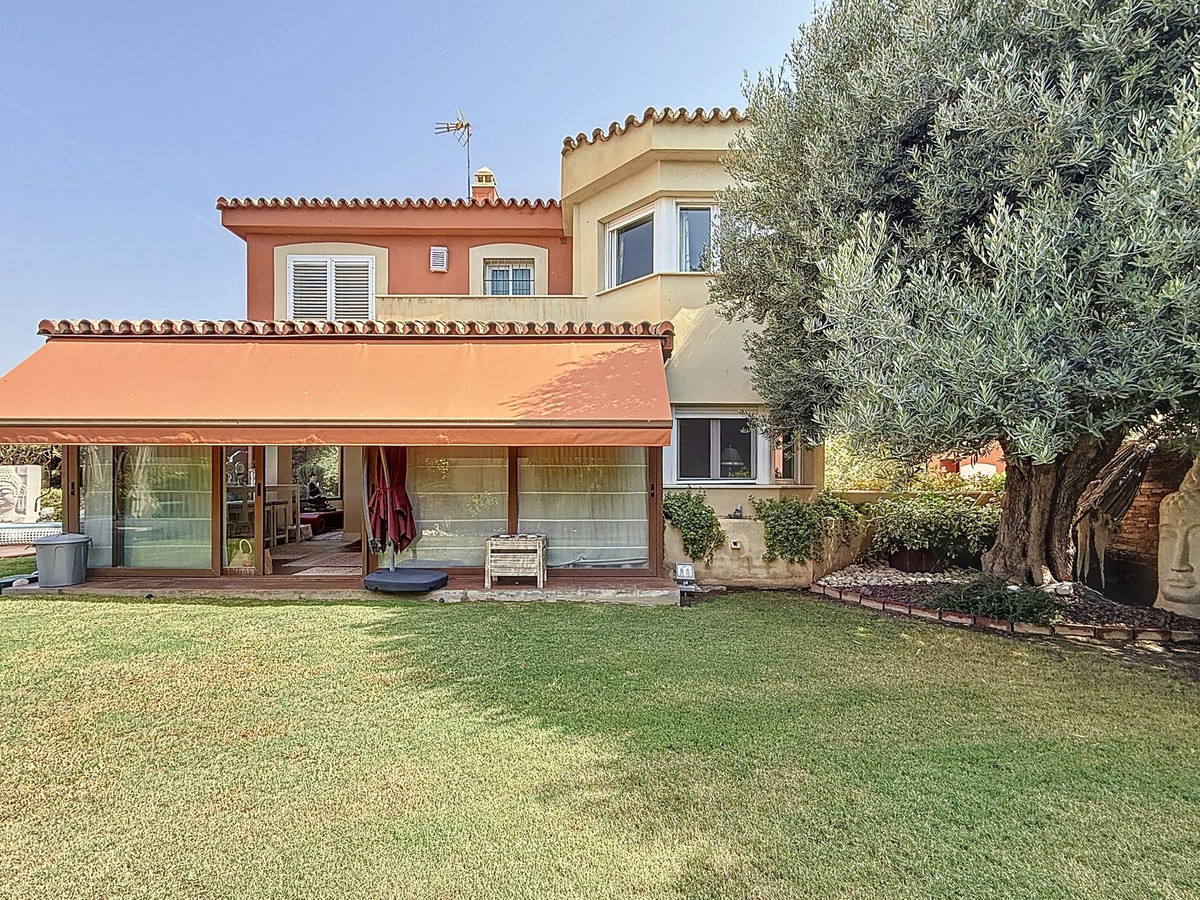 Huis te koop in Torre del Mar | 4 slaapkamers H5138023