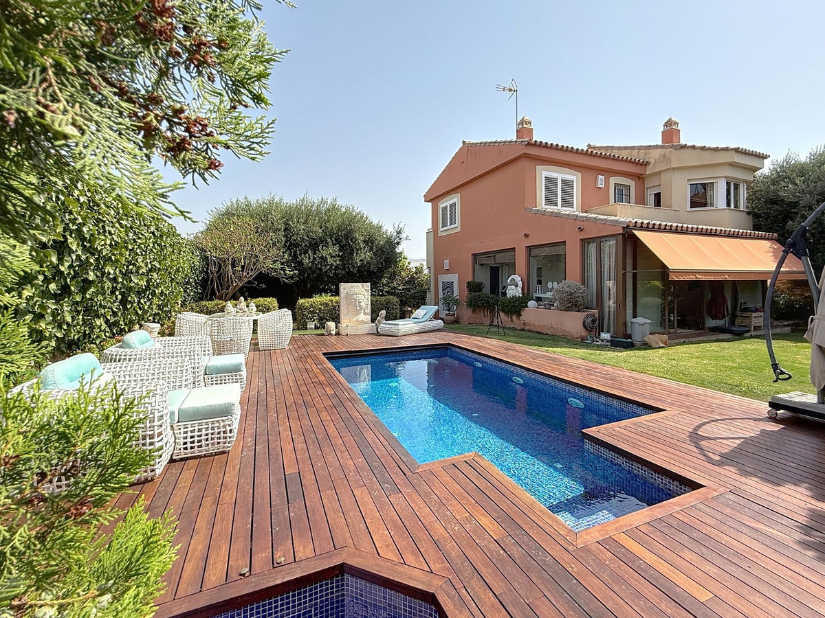 Huis te koop in Torre del Mar | 4 slaapkamers H5138023