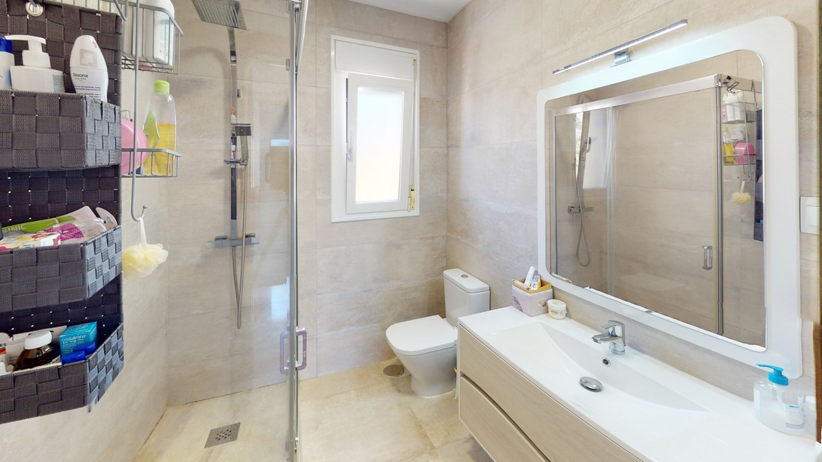 Huis te koop in Torre del Mar | 3 slaapkamers H5148316