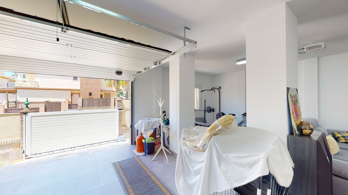 Huis te koop in Torre del Mar | 3 slaapkamers H5148316