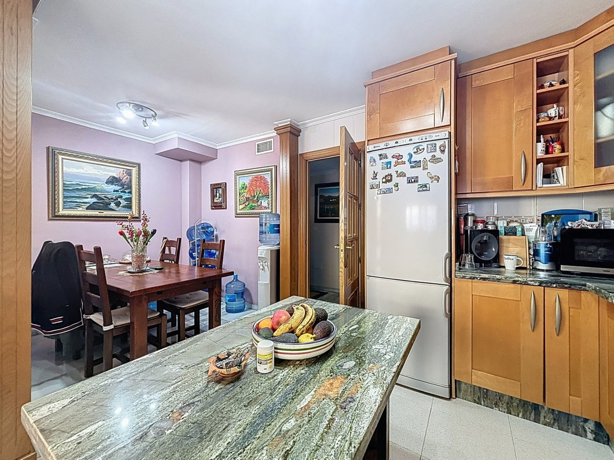 Huis te koop in Torre del Mar | 4 slaapkamers H5342428