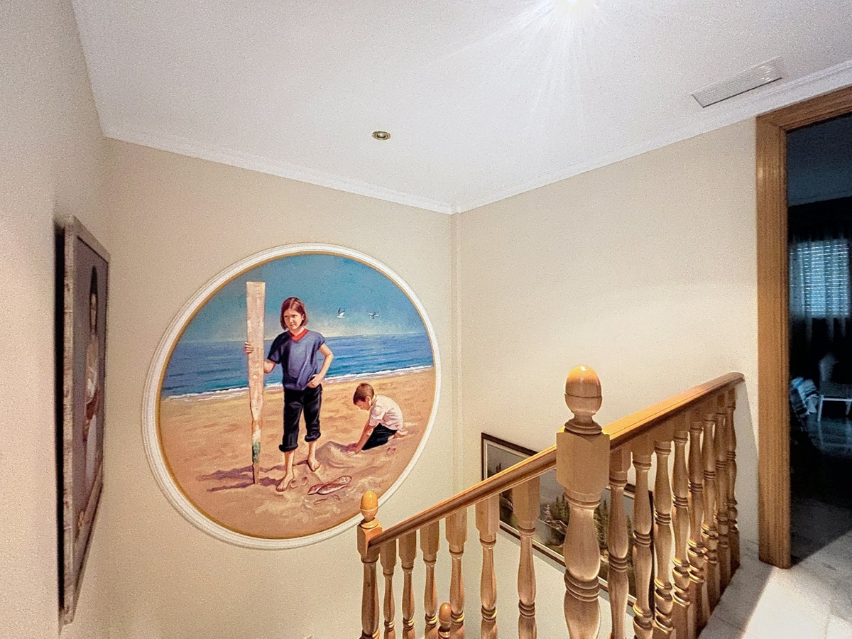 Huis te koop in Torre del Mar | 4 slaapkamers H5342428