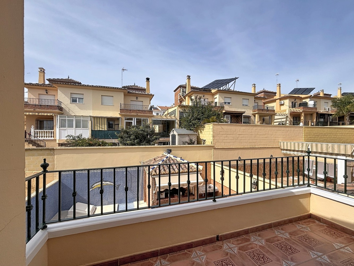 Huis te koop in Torre del Mar | 4 slaapkamers H5342428