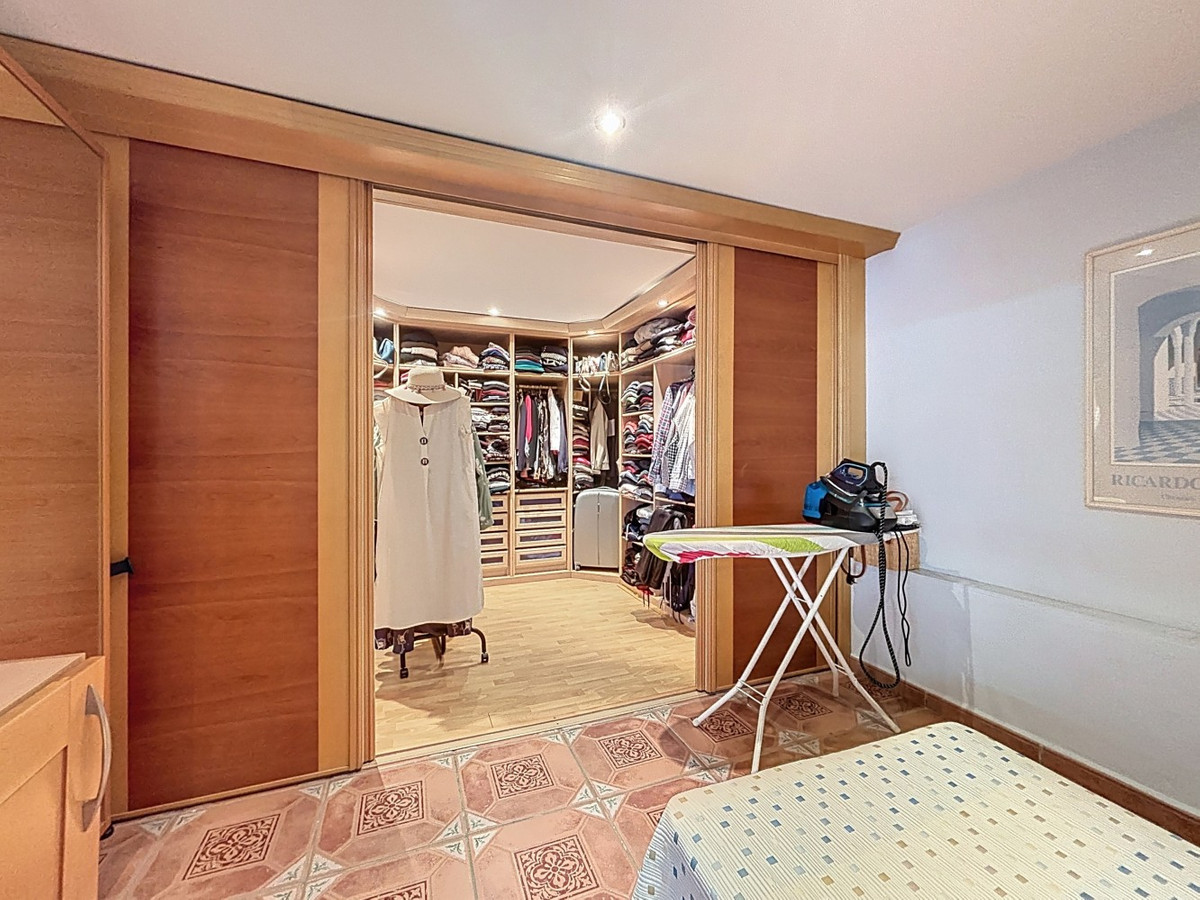 Huis te koop in Torre del Mar | 4 slaapkamers H5342428