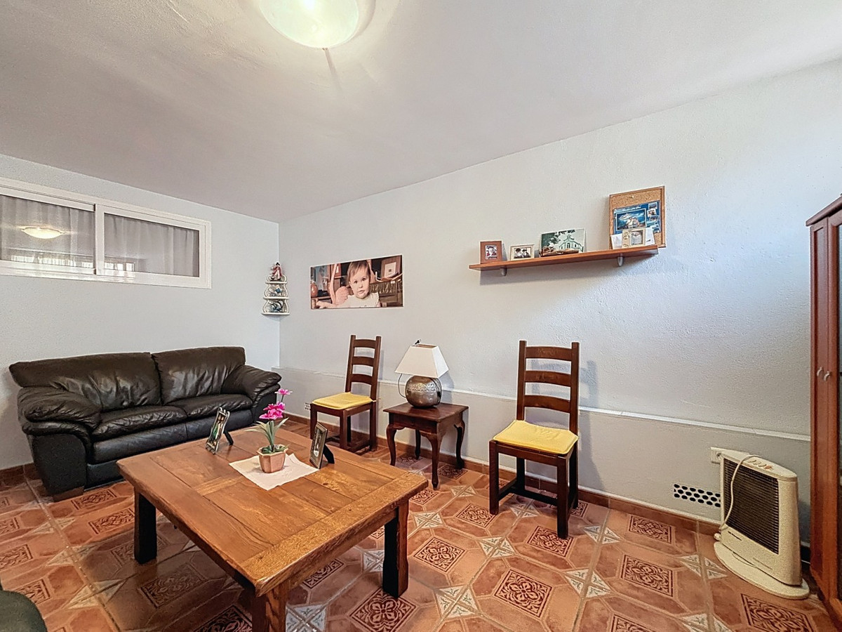 Huis te koop in Torre del Mar | 4 slaapkamers H5342428