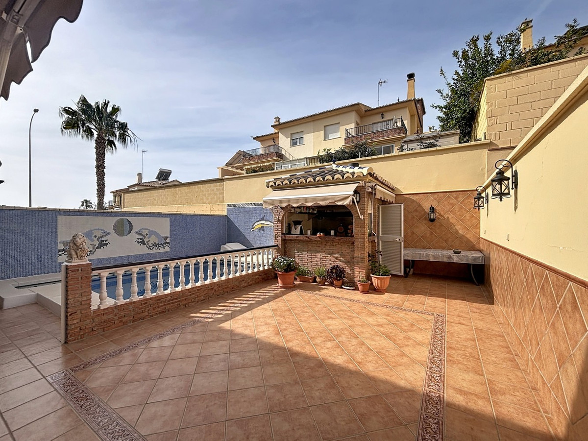 Huis te koop in Torre del Mar | 4 slaapkamers H5342428