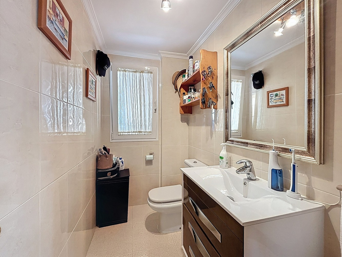 Huis te koop in Torre del Mar | 4 slaapkamers H5342428