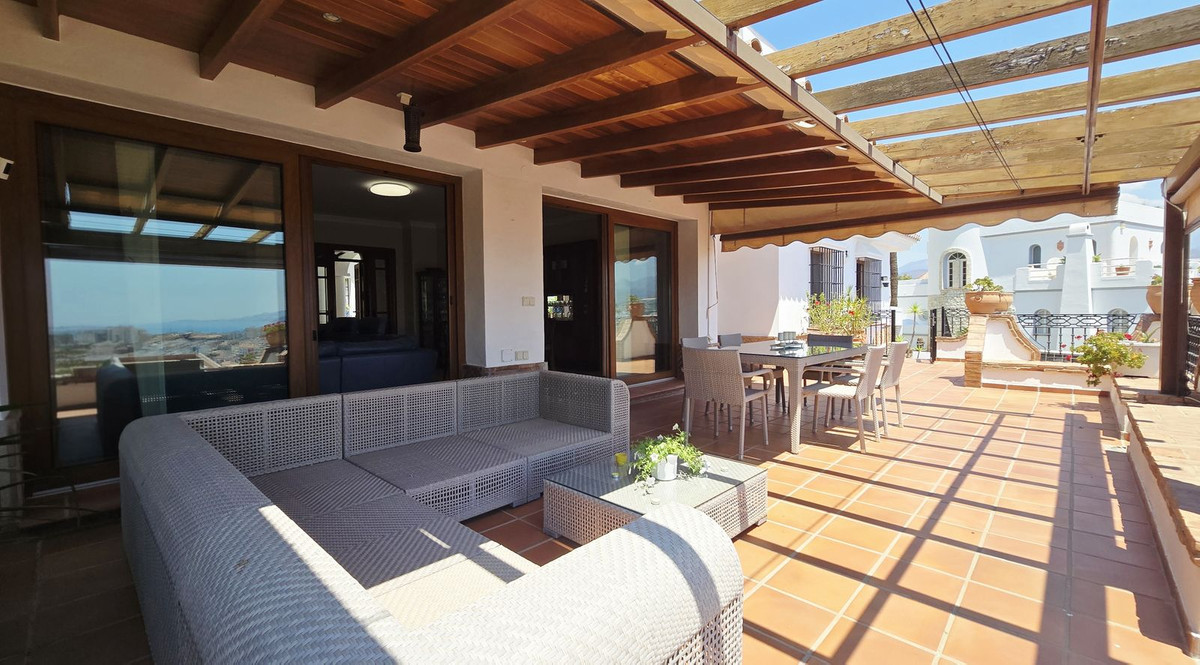 Huis te koop in Torre del Mar | 9 slaapkamers H5436022