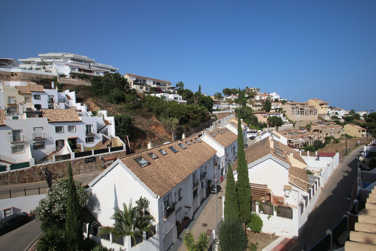 Semi-Vrijstaande Villa in Torreblanca-1