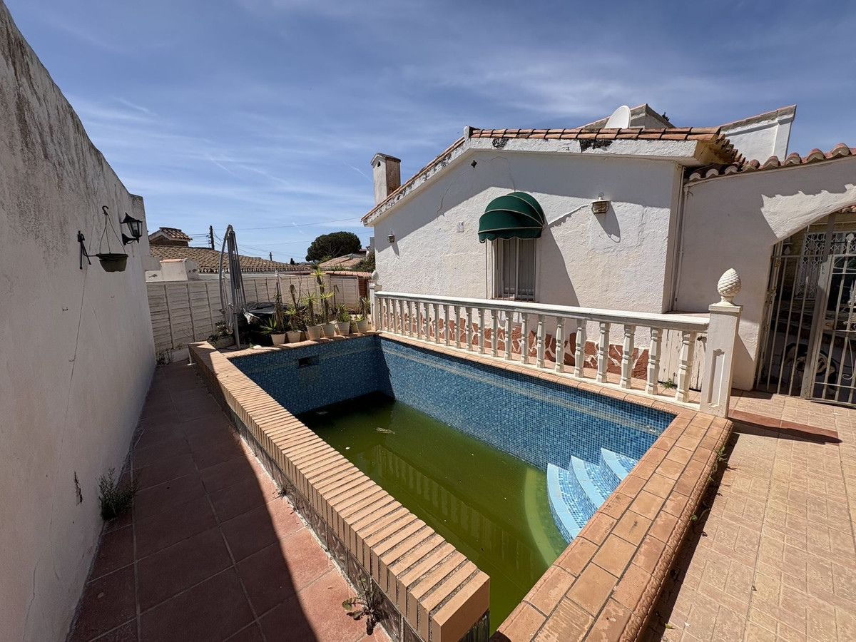 Semi-Vrijstaande Villa in Torreblanca-10
