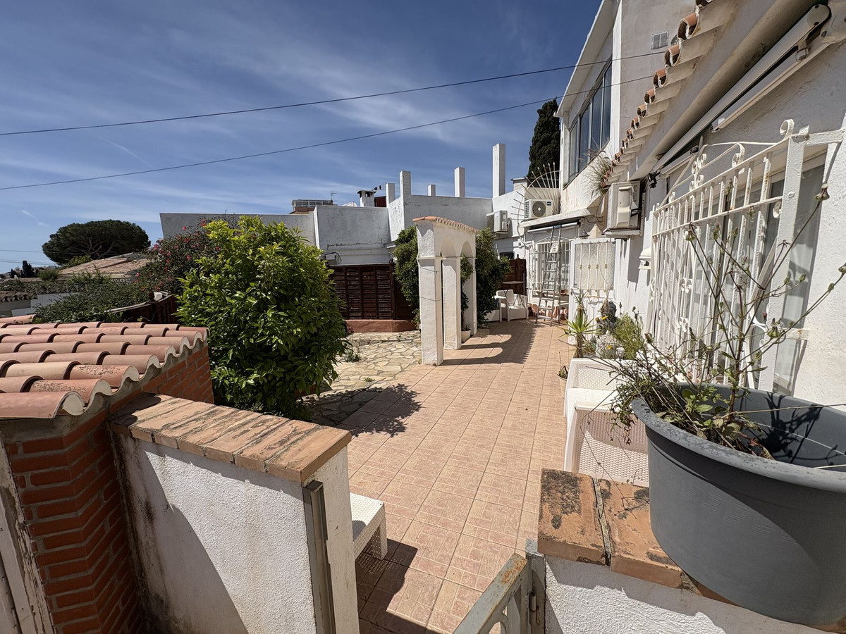 Semi-Vrijstaande Villa in Torreblanca-13